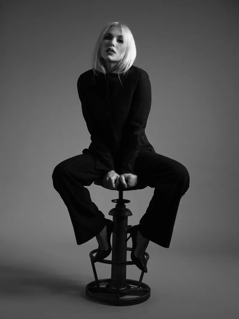 Ayla Demirci — studio portrait